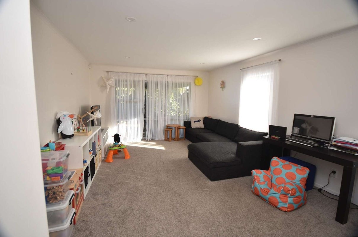 1/422 Sandringham Road, Sandringham, Auckland - Carousel 2