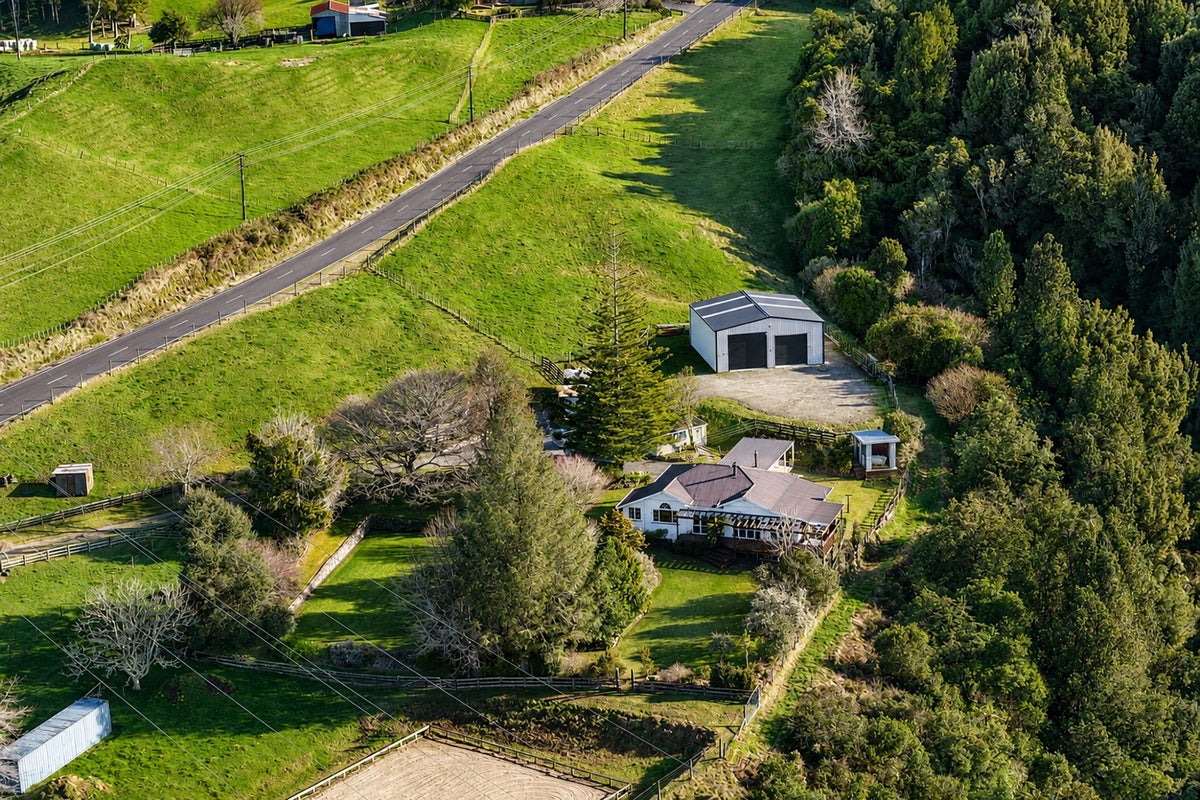 444 Dansey Road, Rotorua - Carousel 37