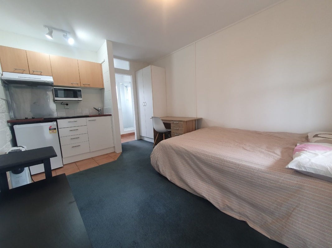 17/43 Woodward Road, Mount Albert, Auckland - Carousel 1