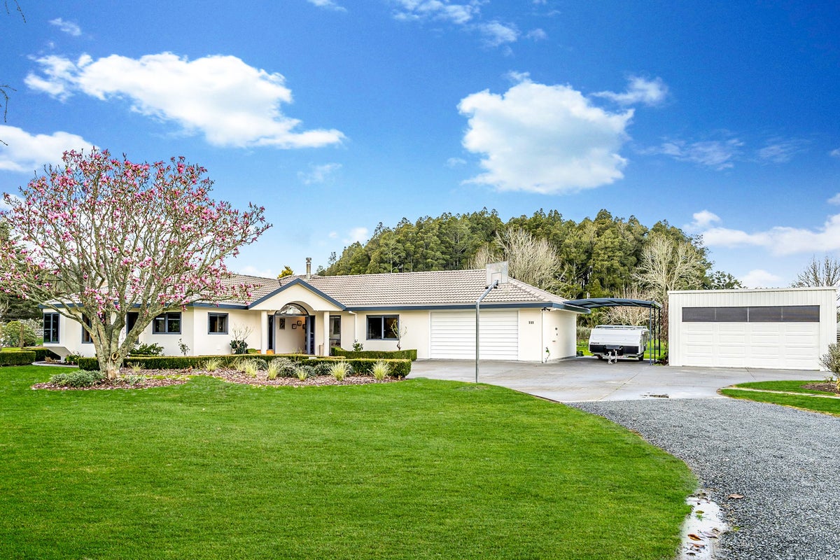 111 Ferguson Road, Whatawhata - Carousel 1