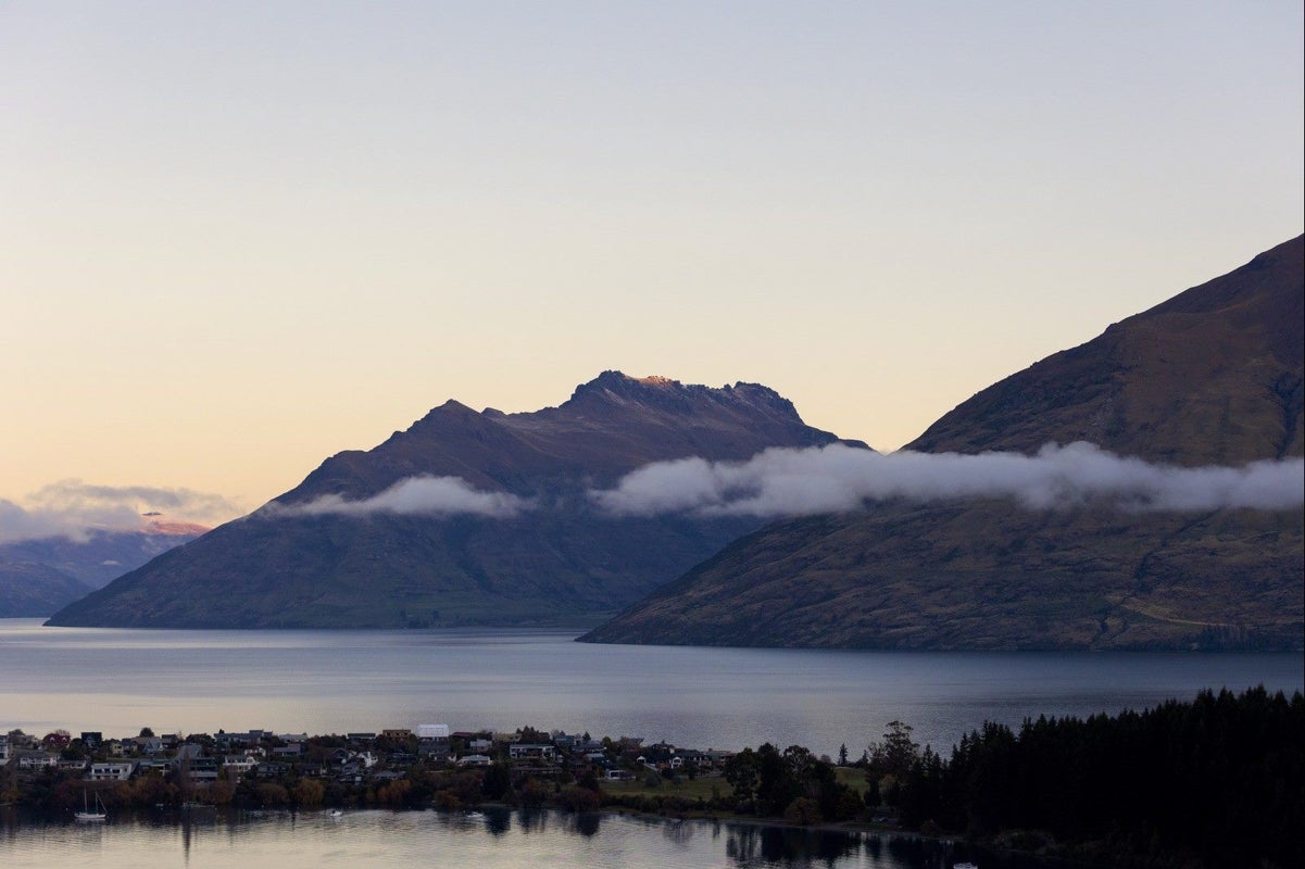8 Peregrine Place, Queenstown, Queenstown - Carousel 12