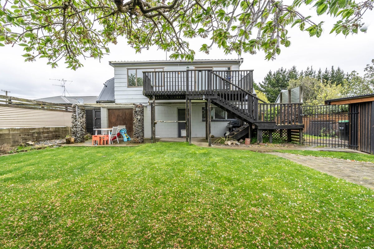 68 Moore Road, Lorneville, Invercargill - Carousel 2