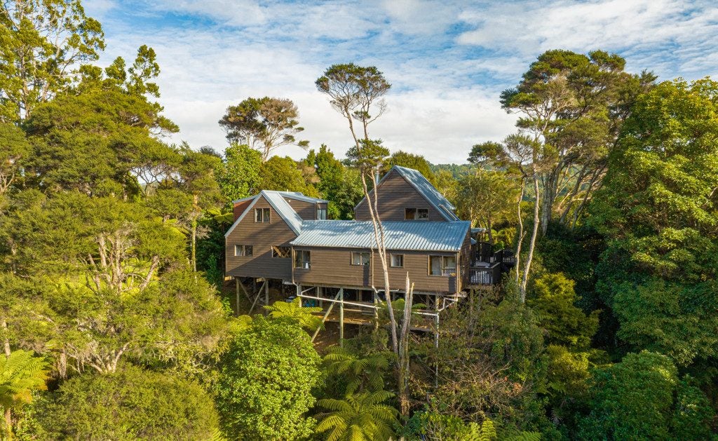 172 Huia Road, Titirangi, Auckland - Carousel 29