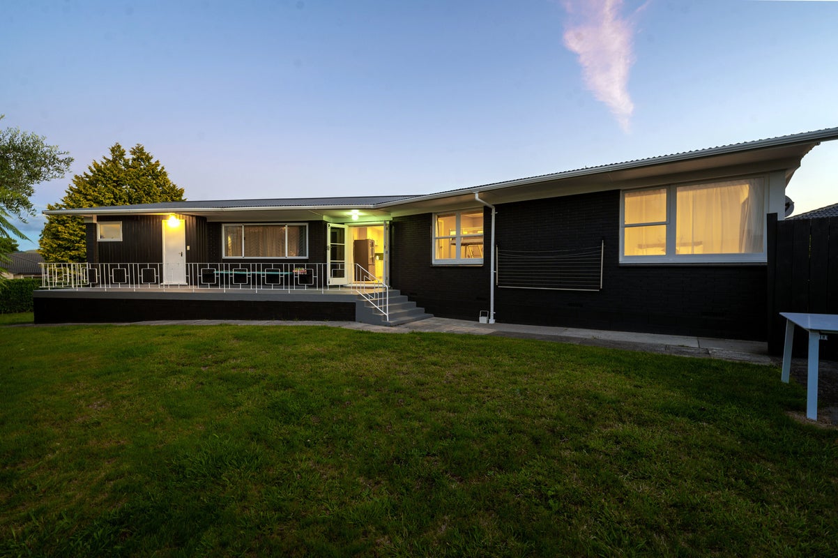 51 Lytton Street, Glenholme, Rotorua - Carousel 2