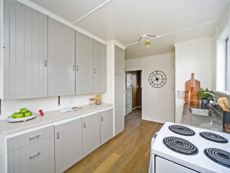29 Andrew Avenue, Roslyn, Palmerston North - Carousel 2