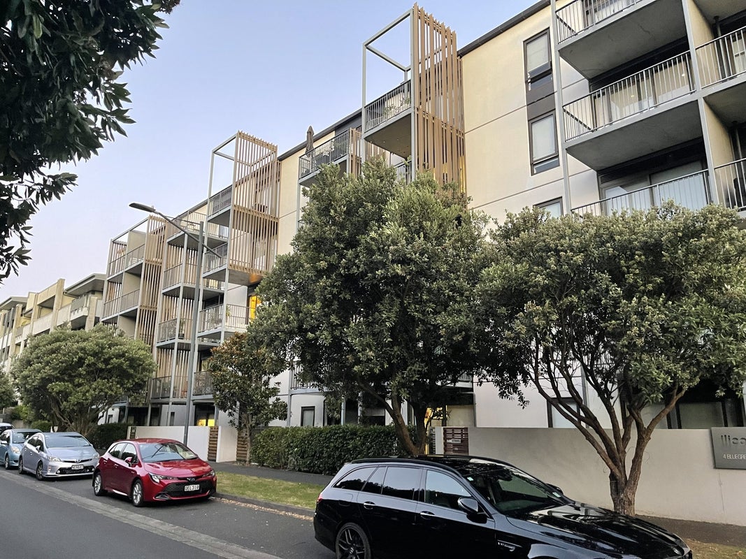 4 Bluegrey Avenue, Stonefields, Auckland - Carousel 9