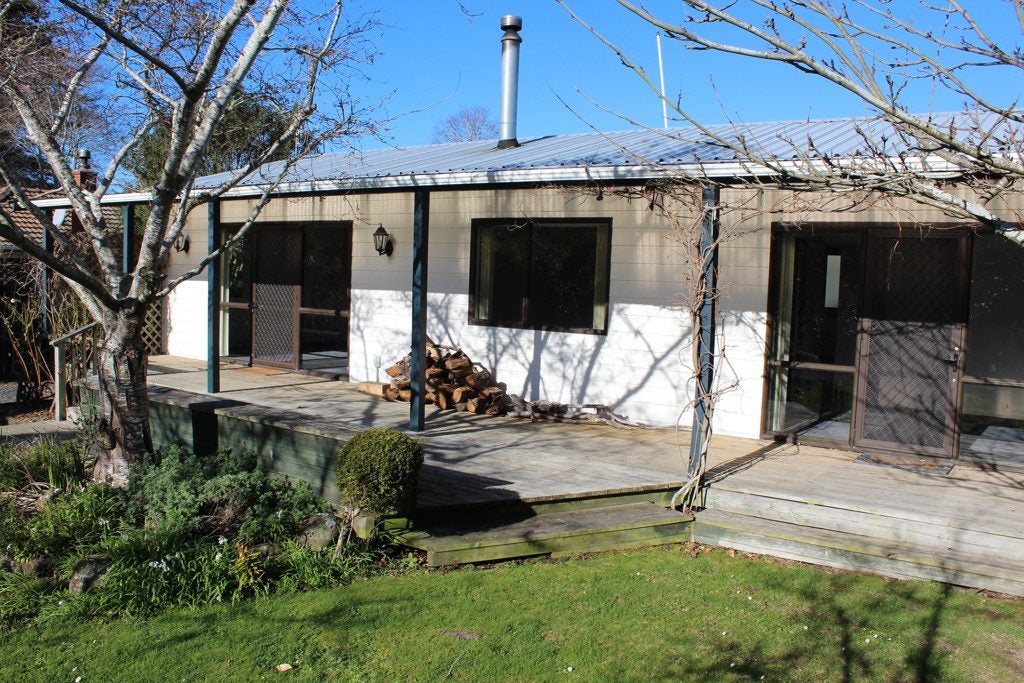 4 The Terrace, Warrington, Waikouaiti - Carousel 1