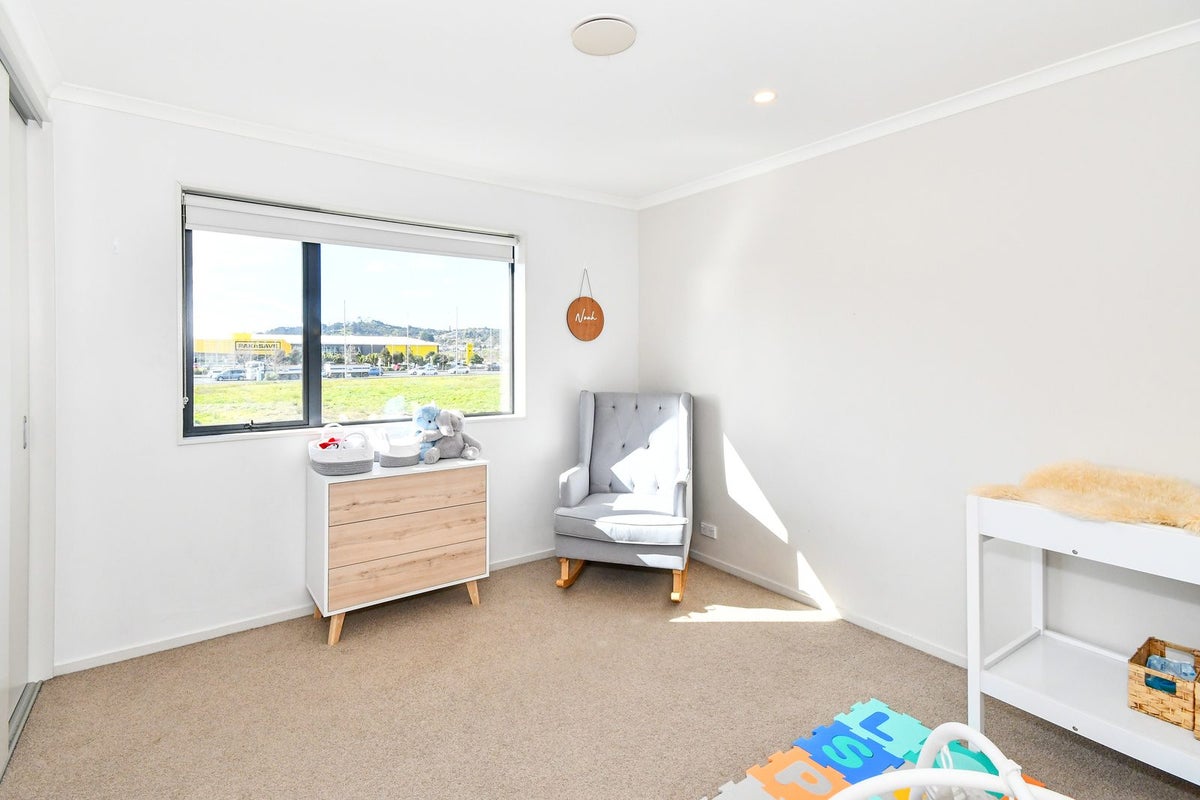 2 Kamana Road, Flat Bush, Auckland - Carousel 13