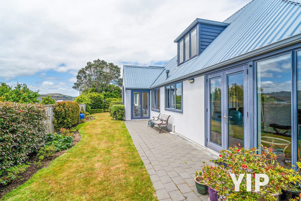 4/40 Clifford Road, Johnsonville, Wellington - Carousel 1