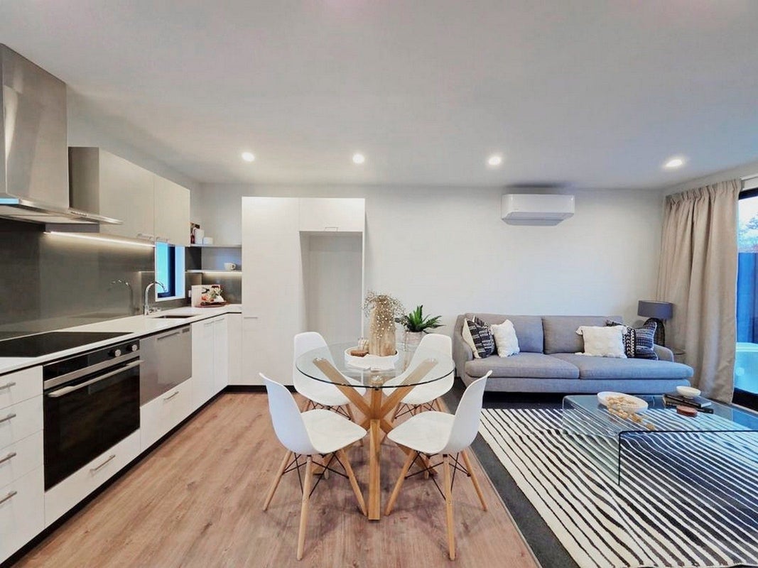 9/55 Opawa Road, Waltham, Christchurch - Carousel 2