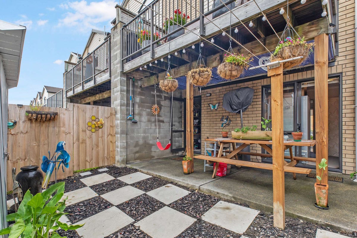 11/172 Mcleod Road, Te Atatu South, Auckland - Carousel 2