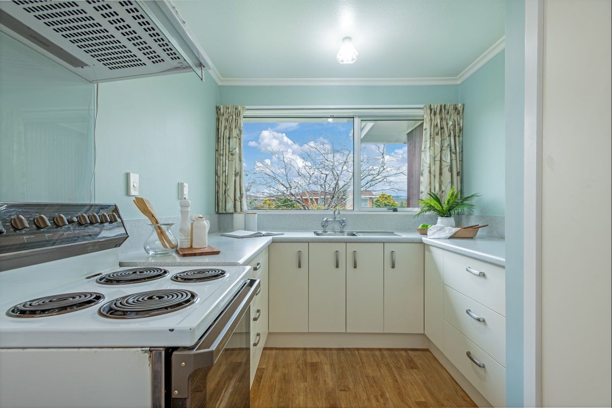 91 Long Melford Road, Awapuni, Palmerston North - Carousel 2