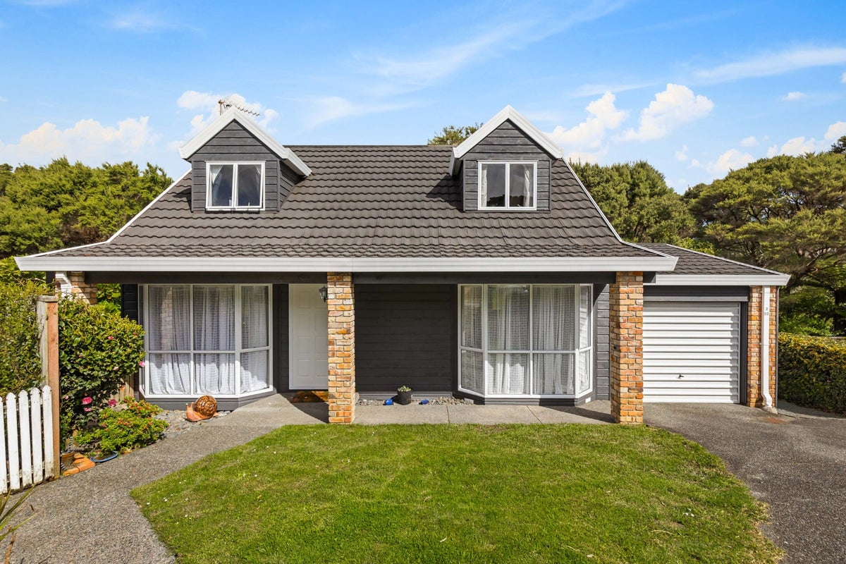 2/30 Lagoon Way, West Harbour, Auckland - Carousel 41