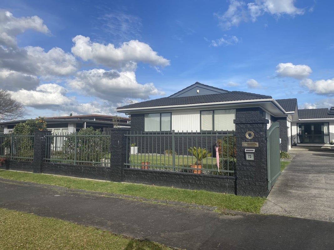 73 Howell Avenue, Riverlea, Hamilton - Carousel 1