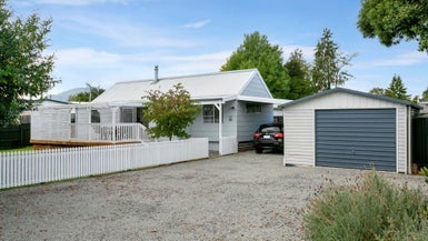 15 Pihanga Street, Taupo, Taupo - Carousel 1