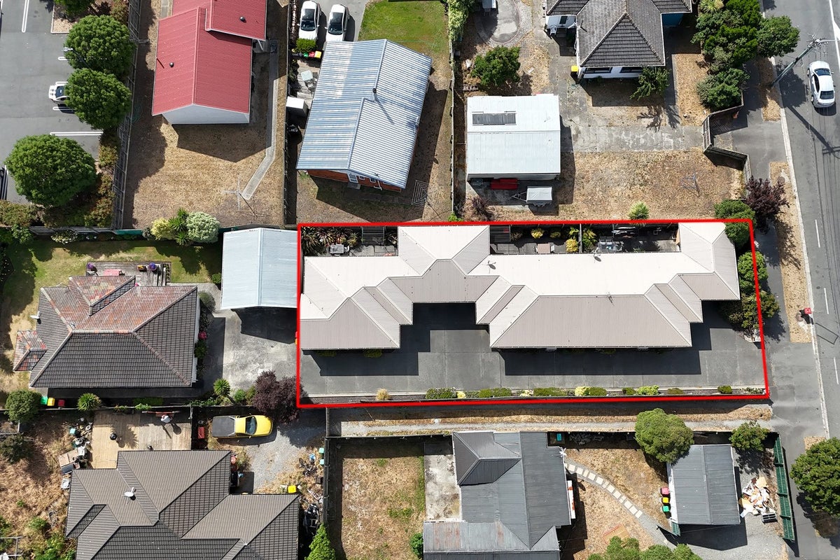 2/160 Breezes Road, Aranui, Christchurch - Carousel 1