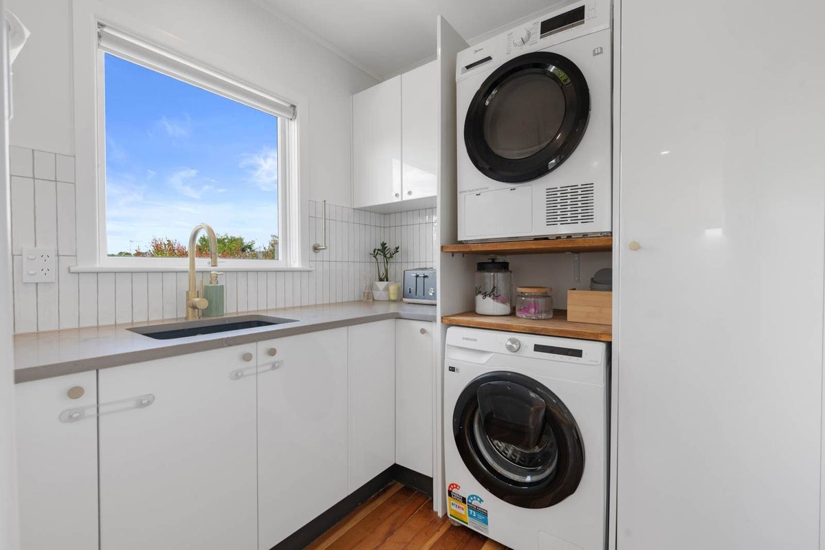 70 Nelson Street, Howick, Auckland - Carousel 19