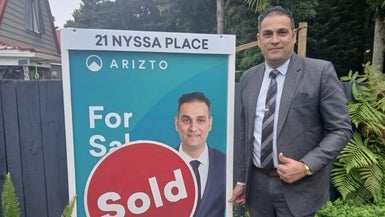 21 Nyssa Place, Totara Heights, Auckland - Carousel 1