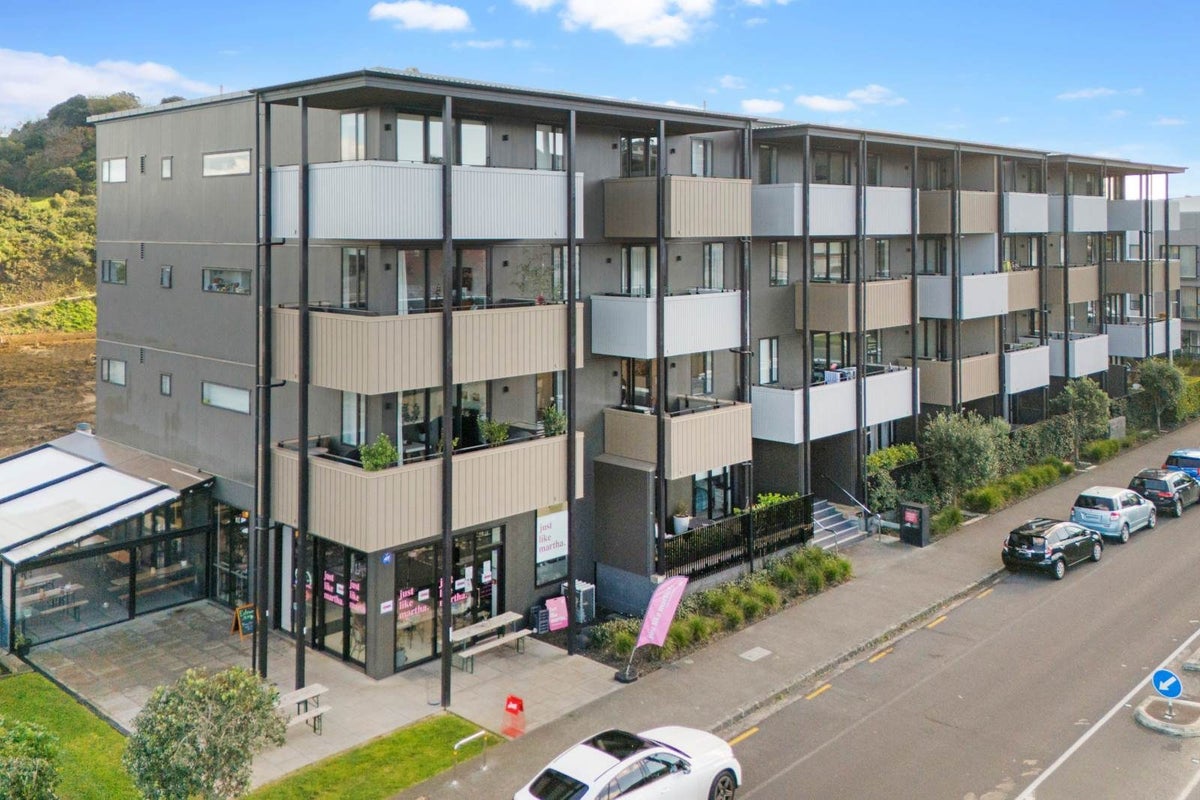 113/1 Kimiora Street, Three Kings, Auckland - Carousel 20