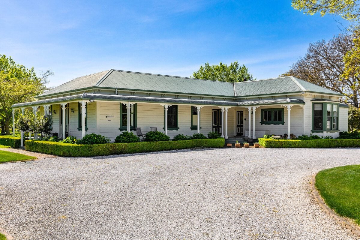 100 ROWLEY CRES, Grovetown, MARLBOROUGH - Carousel 1