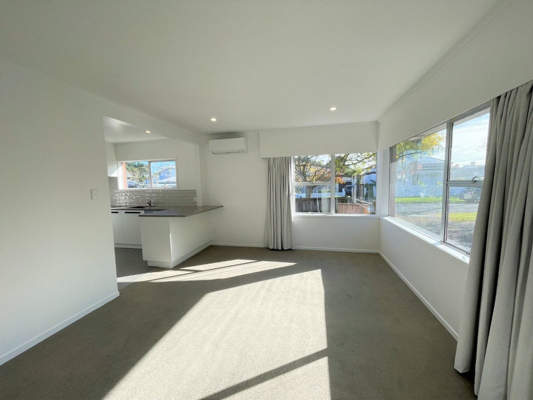 1/23 Mozeley Avenue, Devonport, Auckland - Carousel 2