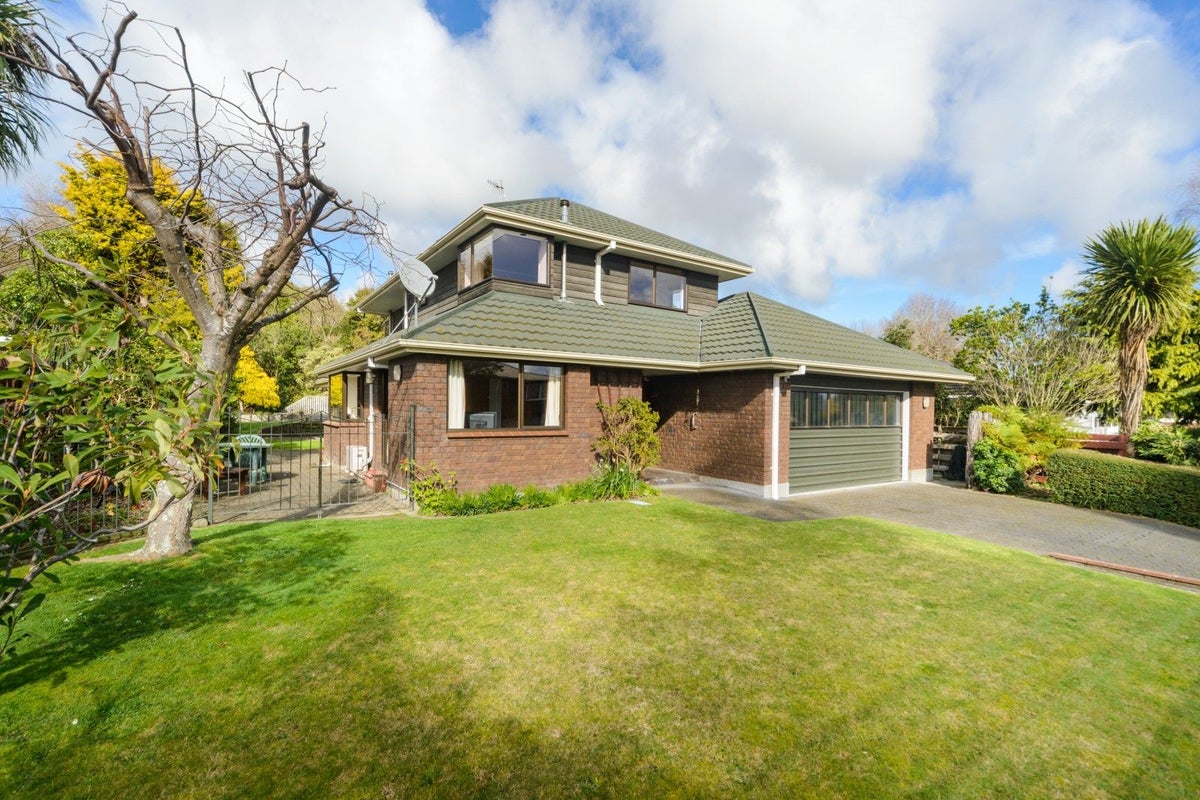 78 Buick Crescent, Awapuni, Palmerston North - Carousel 32