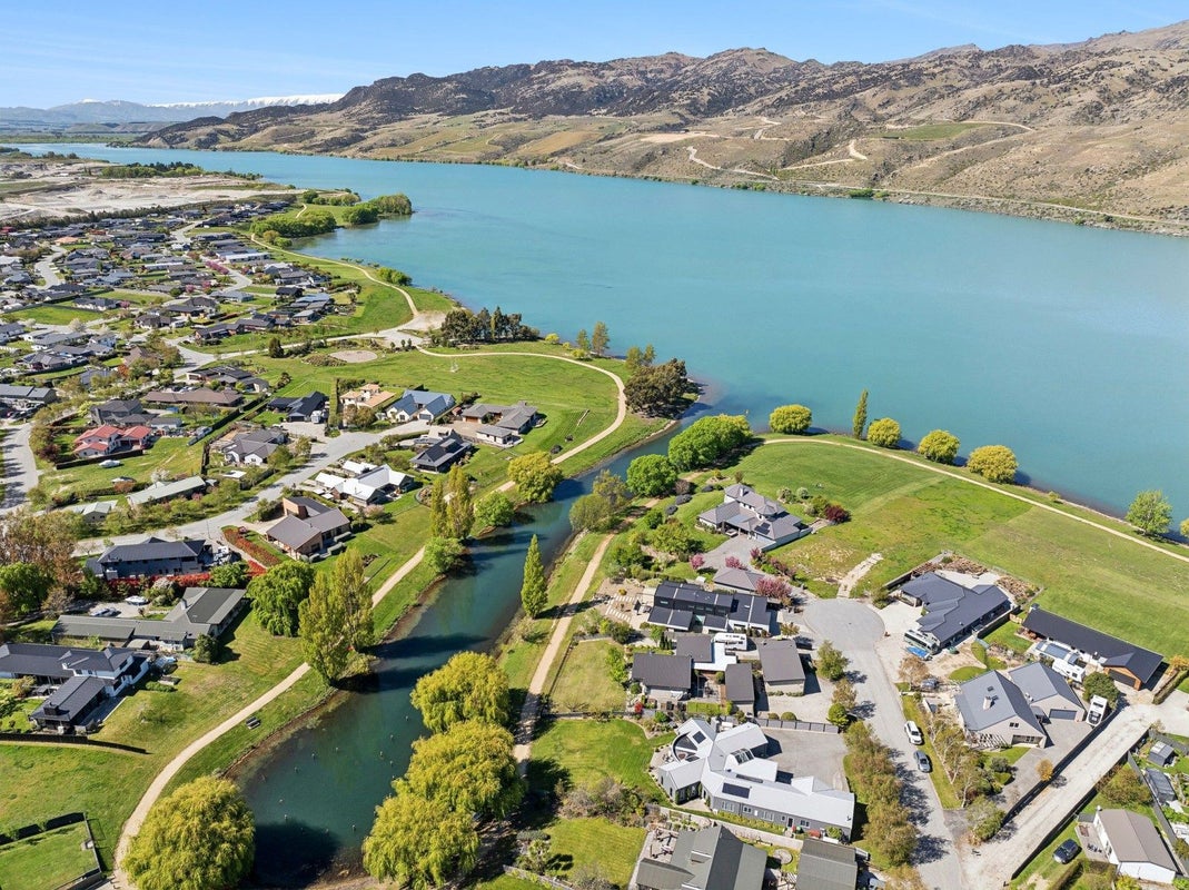 9 Quartz Lane, Mount Pisa, Cromwell - Carousel 1