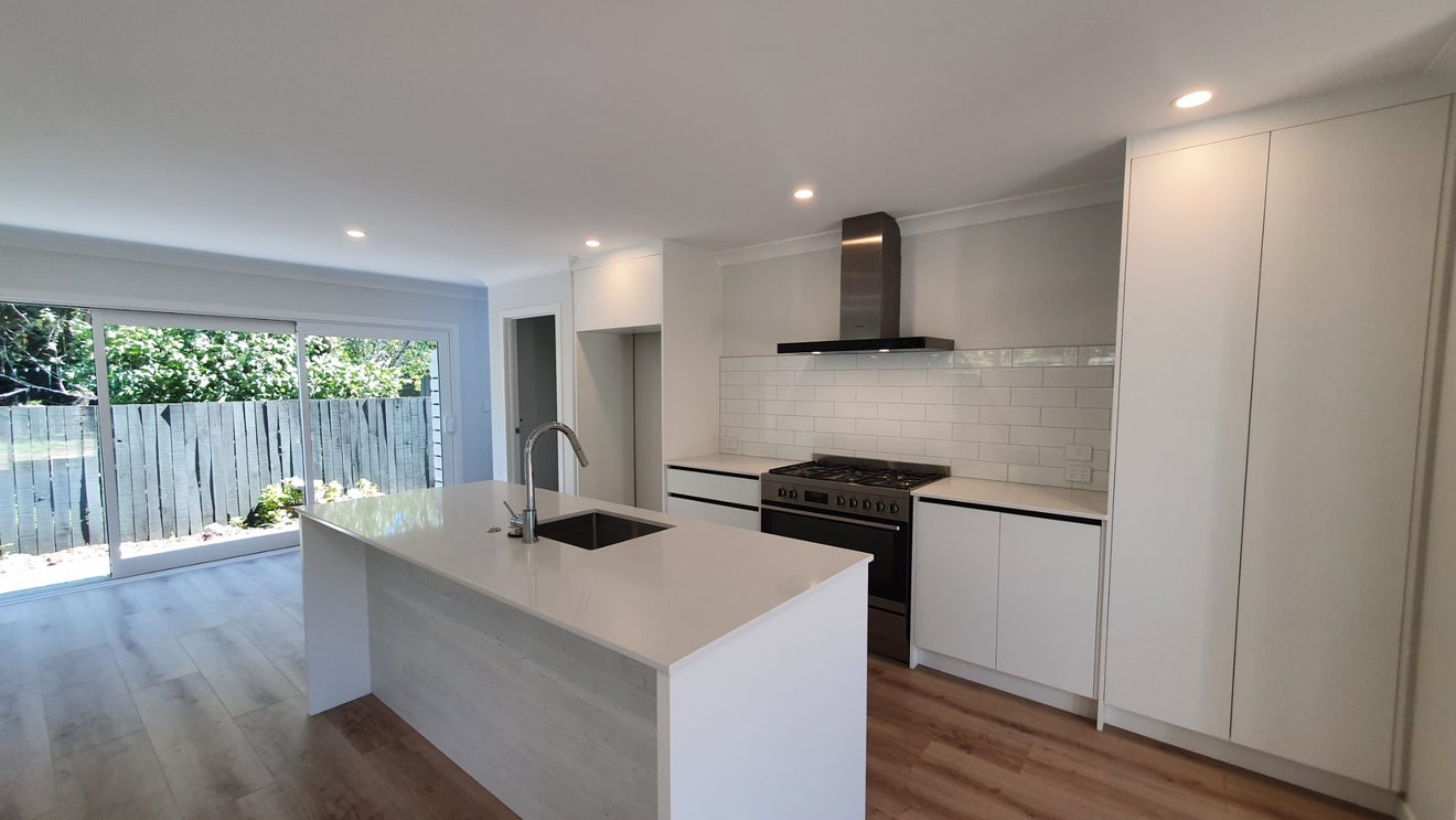18 Jerram Street, Mount Albert, Auckland - Carousel 1