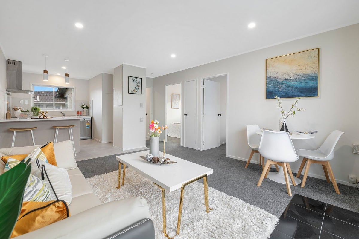 1/11 Udall Place, Bucklands Beach, Auckland - Carousel 1