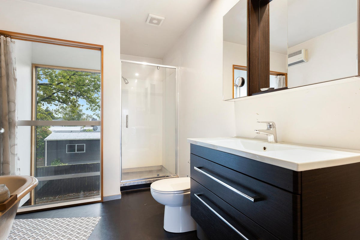 36 Hills Road, Edgeware, Christchurch - Carousel 13