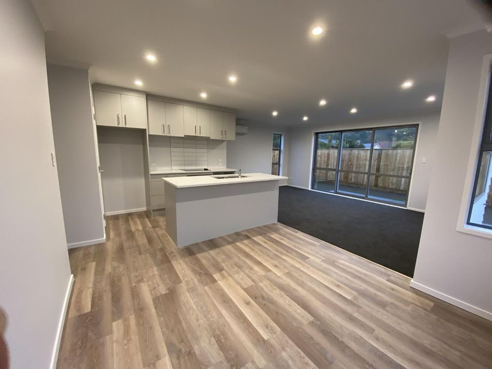 5A Hinau Street, Tawa, Wellington - Carousel 2