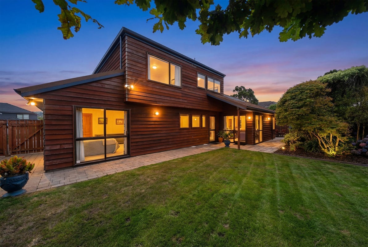 34 Burbank Crescent, Churton Park, Wellington - Carousel 26