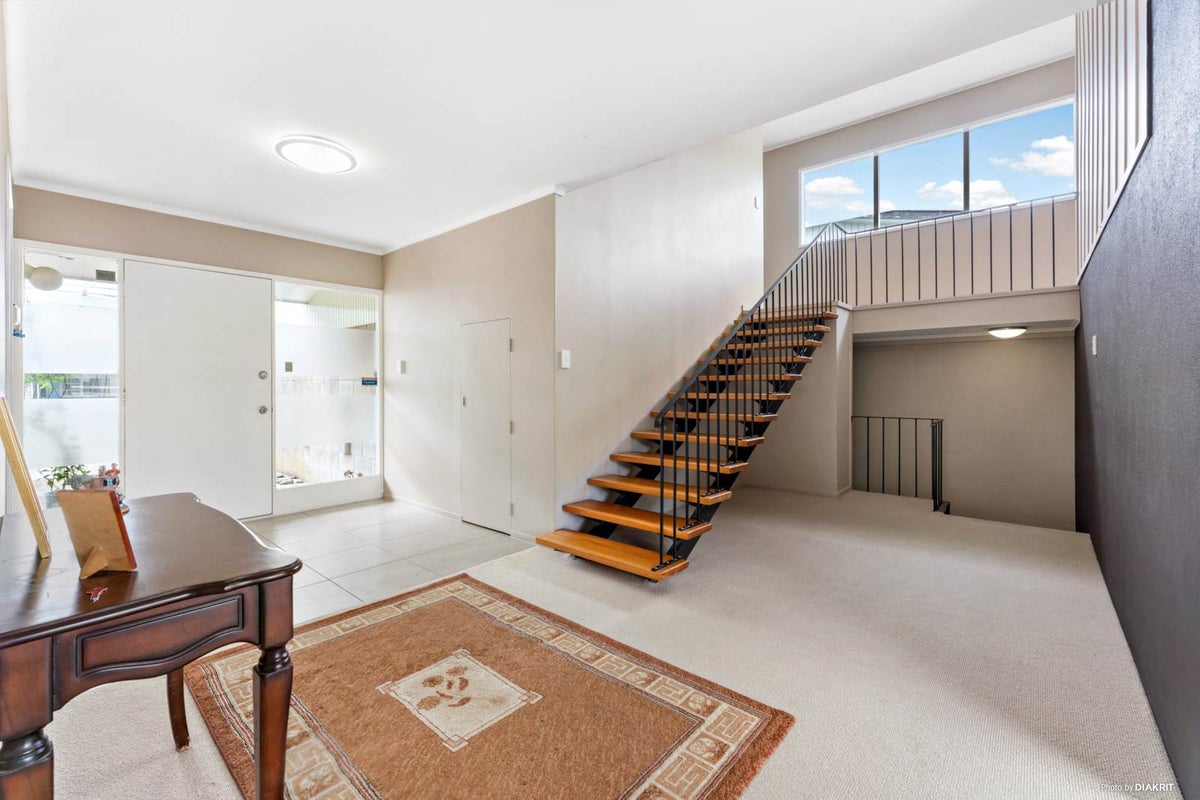 26 Dennis Avenue, Hillpark, Auckland - Carousel 2