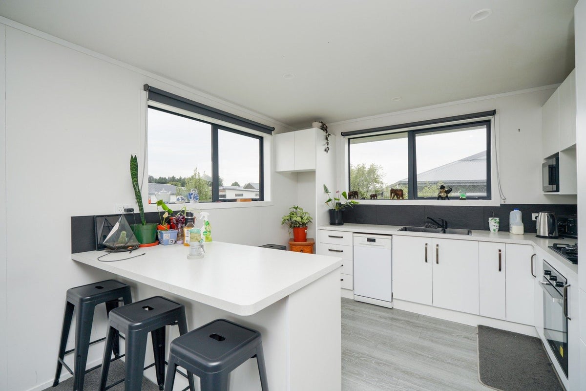 53B Mavora Crescent, Heidelberg, Invercargill - Carousel 2