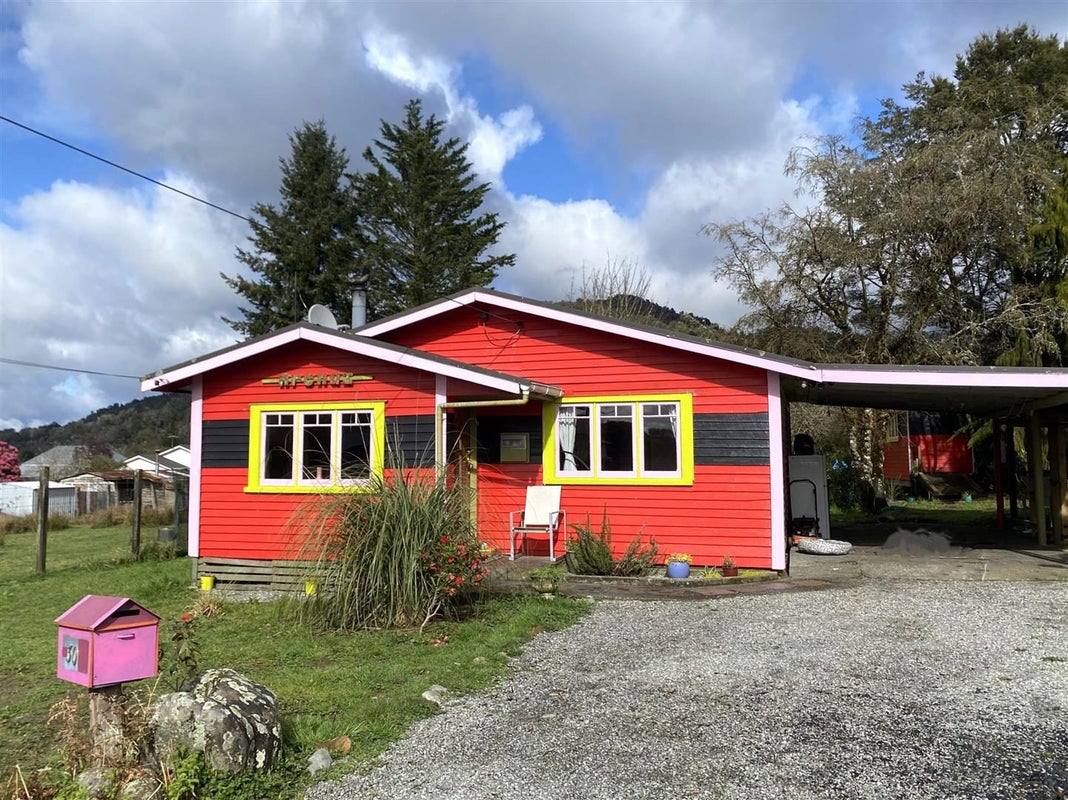 30 Stafford Street, Blackball, Greymouth - Carousel 1