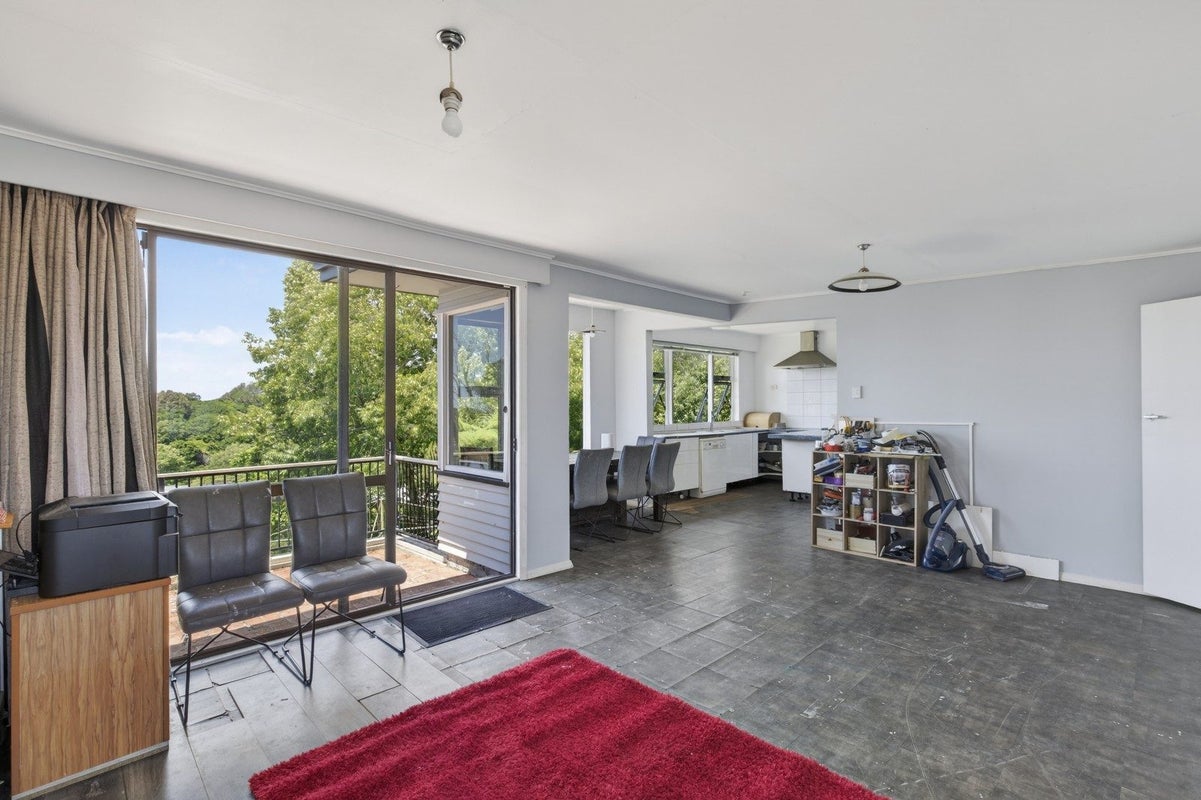 5 Fernleigh Street, Ferndale, New Plymouth - Carousel 2