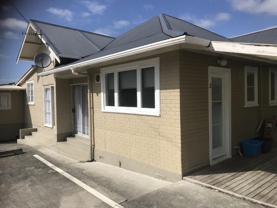 2/18 Aubrey Street, Regent, Whangarei - Carousel 1