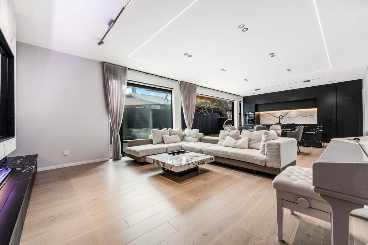 39A Hollywood Avenue, Epsom, Auckland - Carousel 2