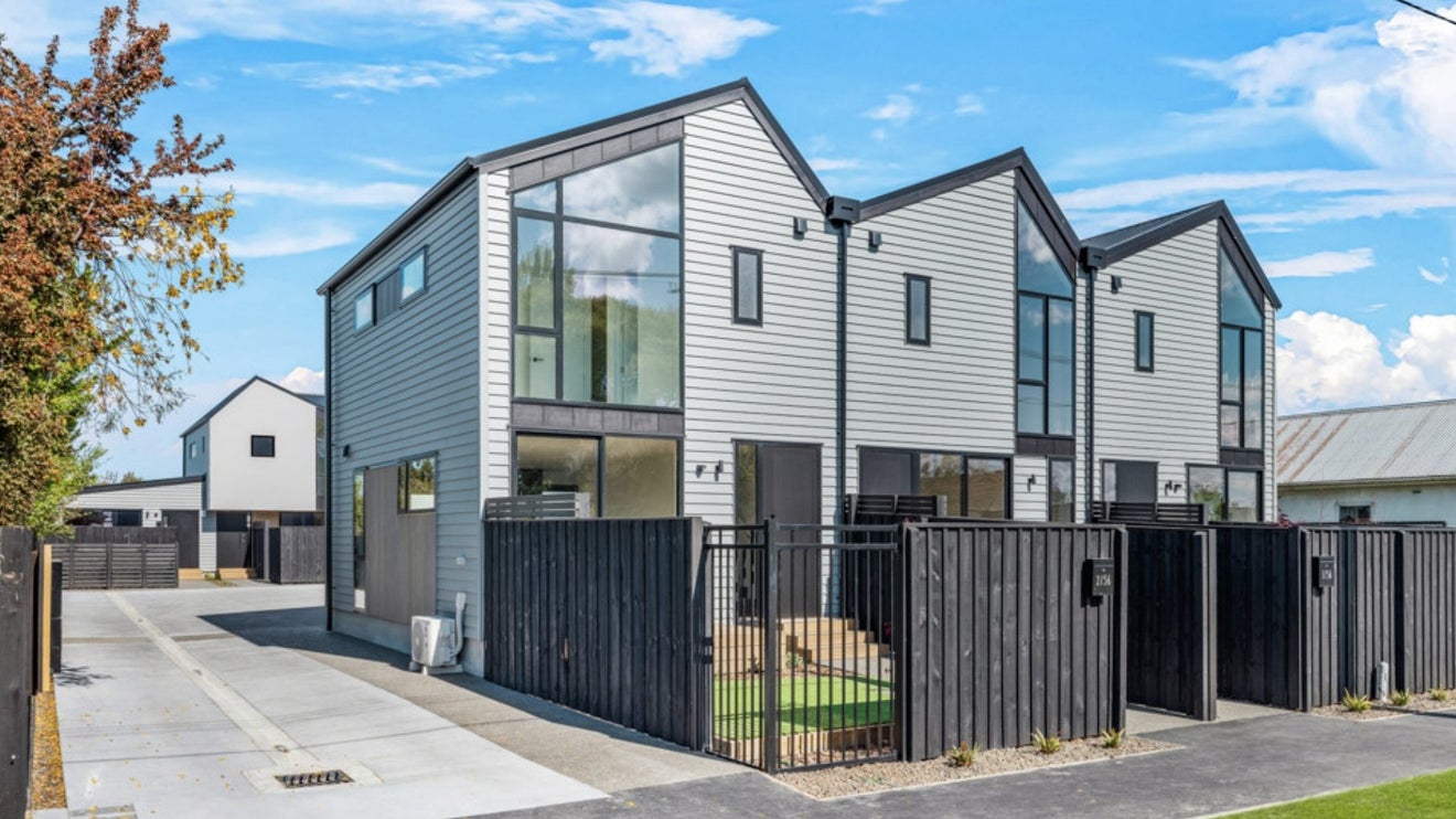 6/54 Wildberry Street, Woolston, Christchurch - Carousel 1