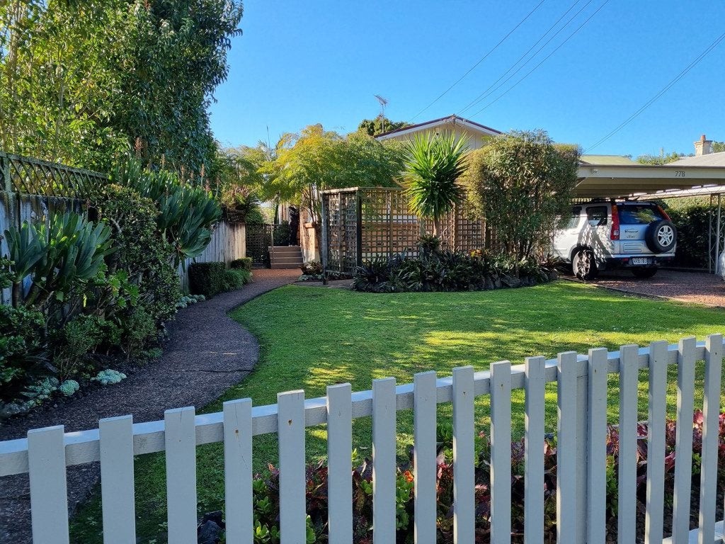77A Western Springs Road, Morningside, Auckland - Carousel 1