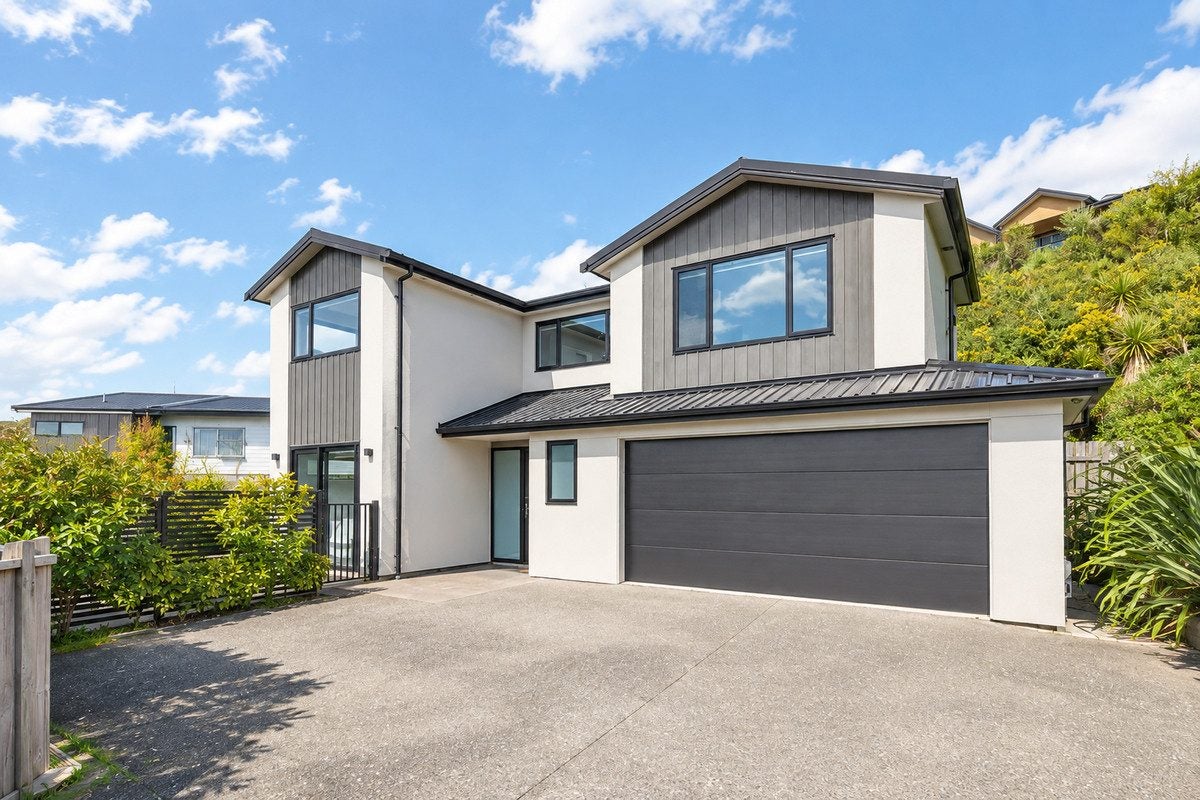 29A Waitaria Terrace, Aotea, Porirua - Carousel 1