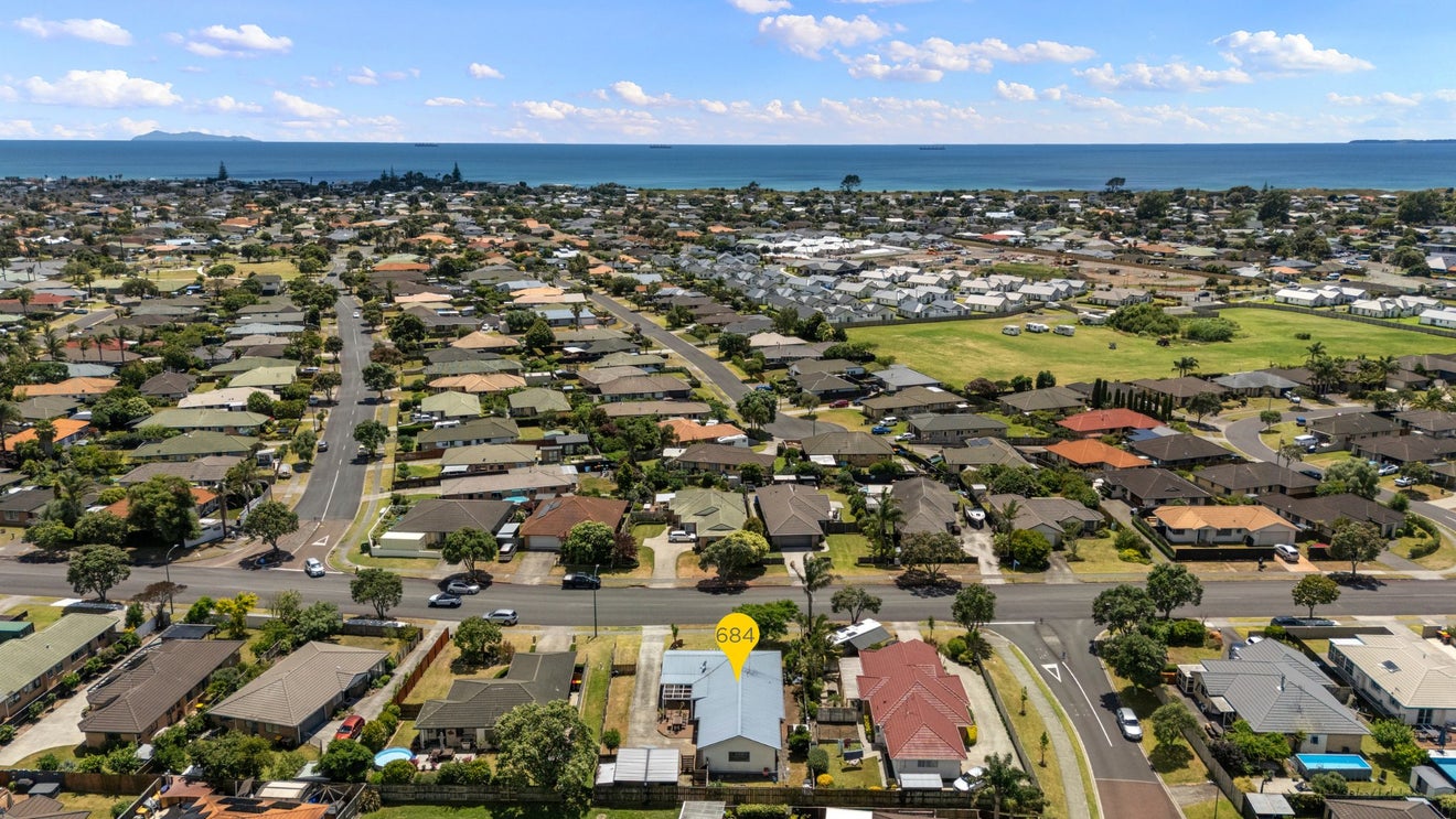 684 Gloucester Road, Papamoa Beach, Papamoa - Carousel 27