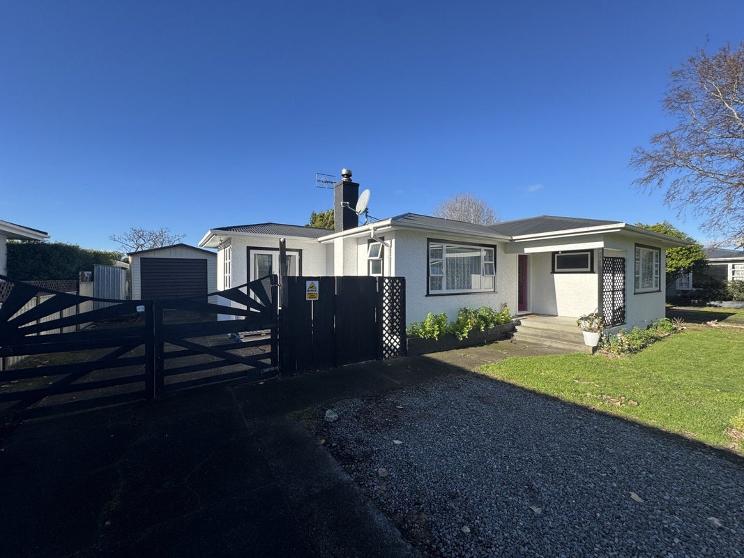 55 Birmingham Street, Takaro, Palmerston North - Carousel 1