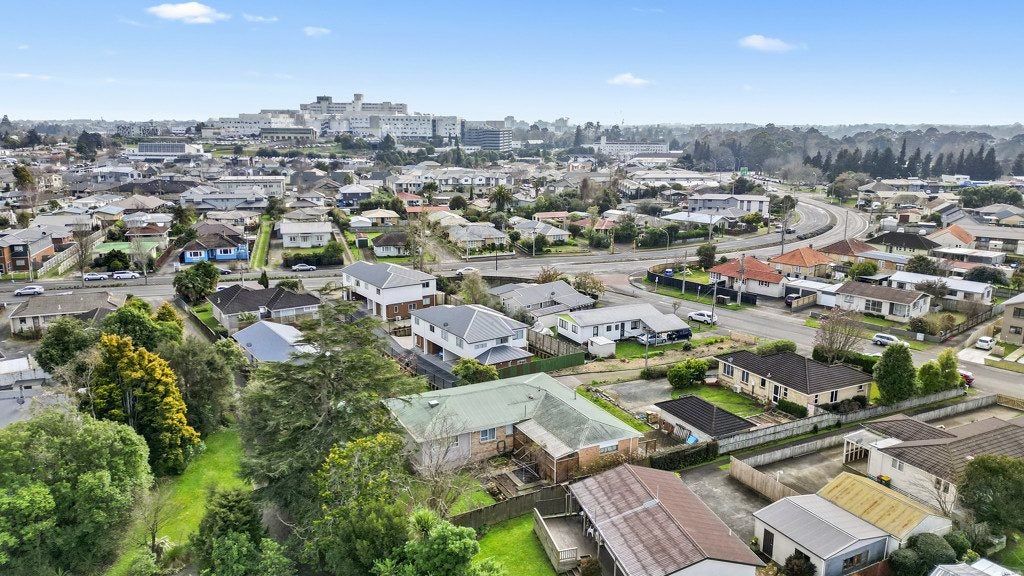 6 Odette Street, Bader, Hamilton - Carousel 1