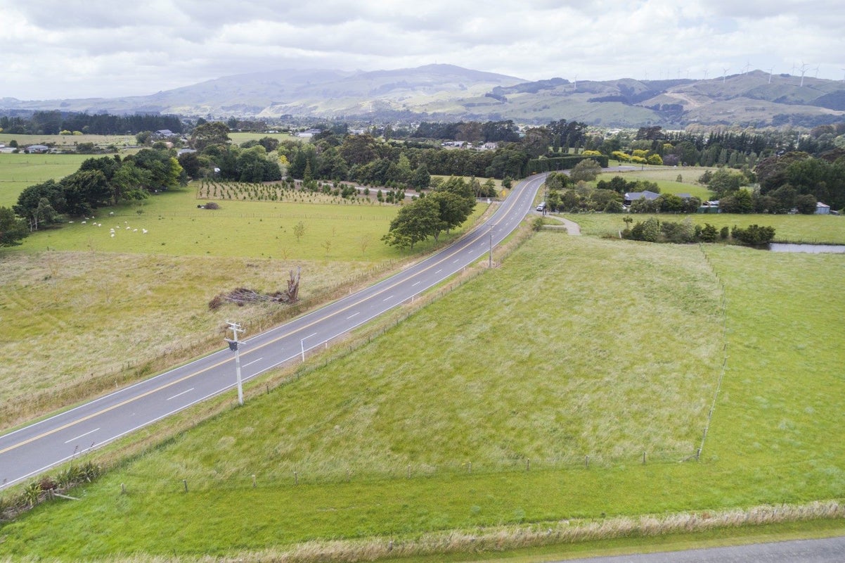 906 Ashhurst Road, Palmerston North - Carousel 9