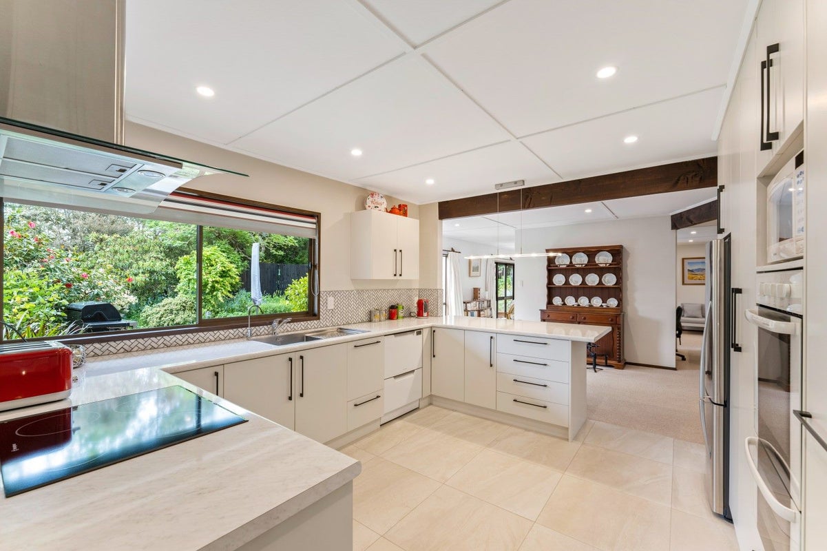 8 Kelk Road, Waiareka Junction, Oamaru - Carousel 2