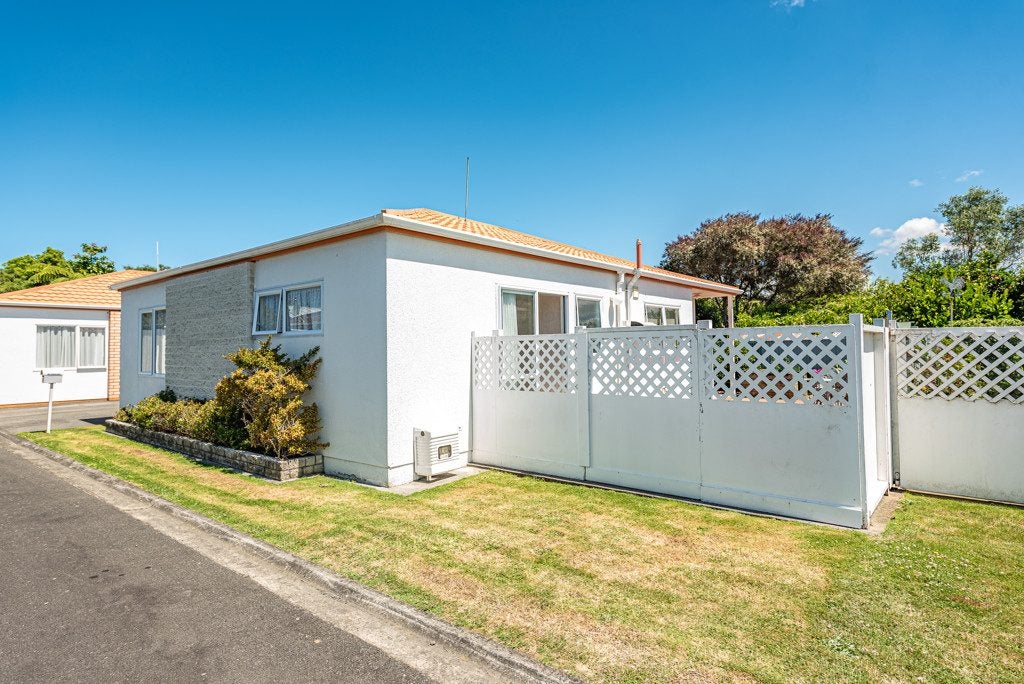 29B Marshall Avenue, Whanganui East, Whanganui - Carousel 1