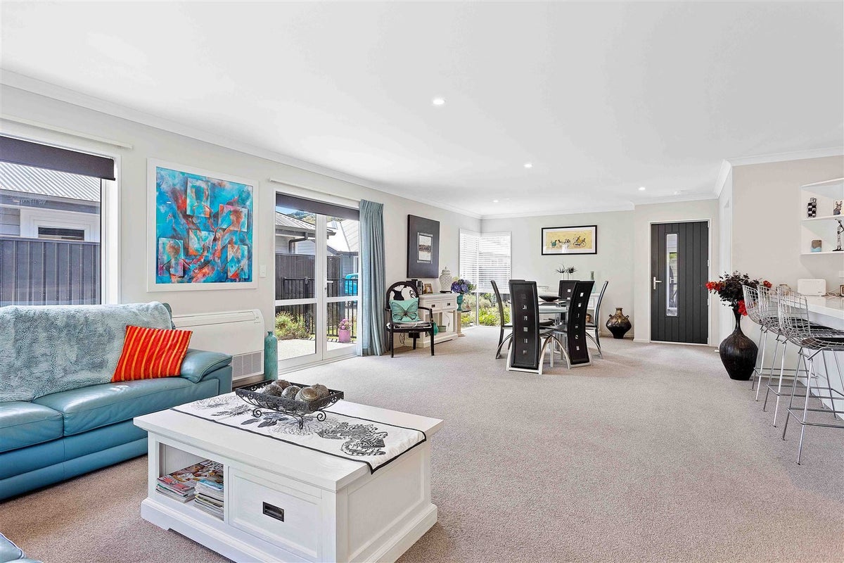 70/60 Port Hills Road, Heathcote Valley, Christchurch - Carousel 2