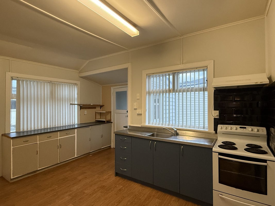 146 Hobart Street, Miramar, Wellington - Carousel 2