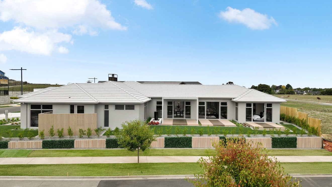 187 Cumberland Drive, Flagstaff, Hamilton - Carousel 2